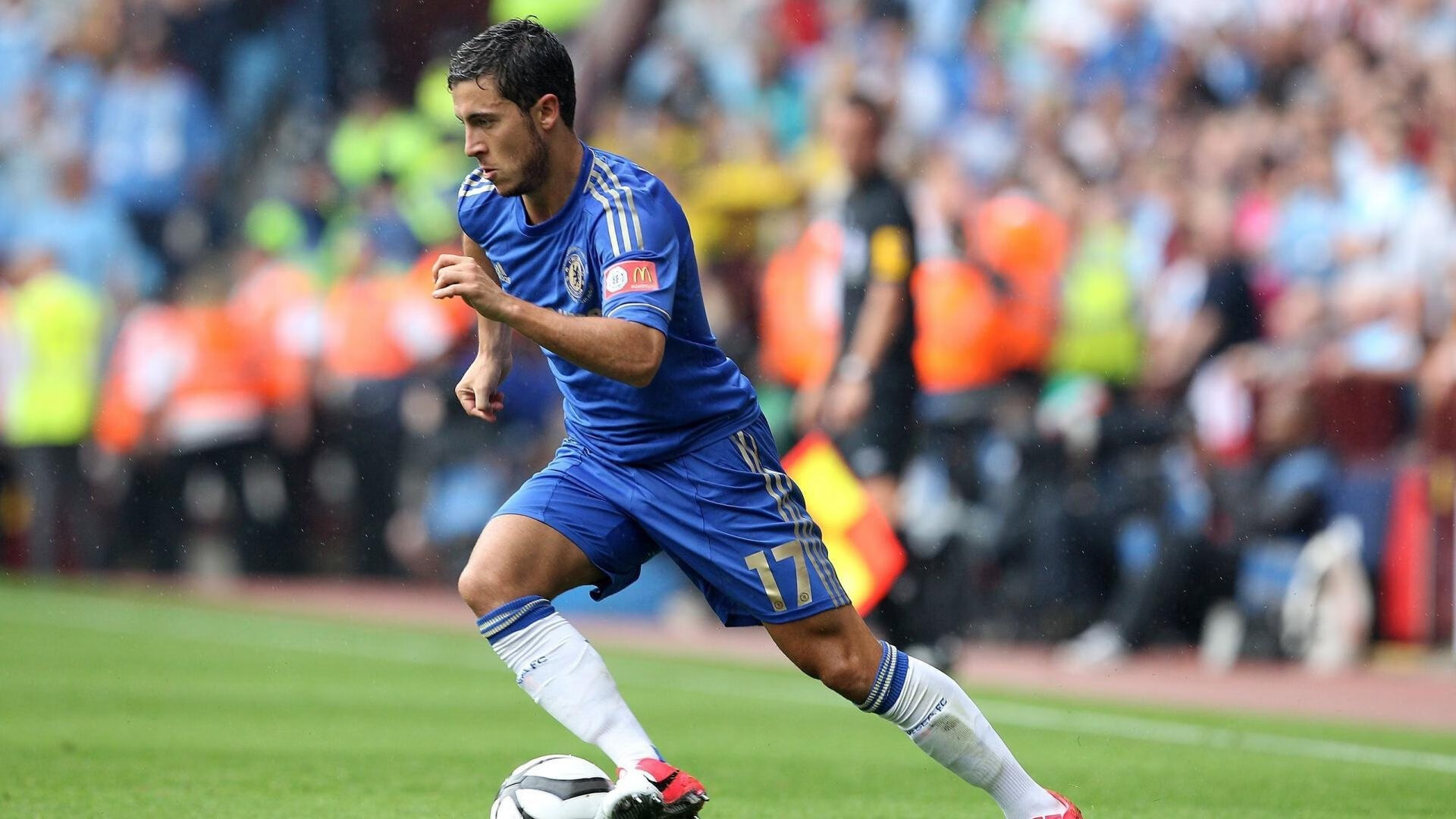 TL社交媒体粉丝数突破百万,俱乐部三大社交媒体粉丝数